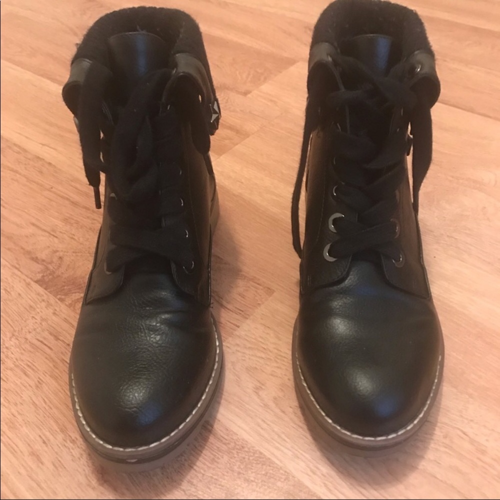 Tommy Hilfiger faux leather boots.
